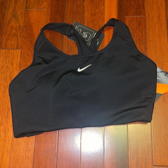 Nike Swoosh medium support bra - Picture 1 of 5